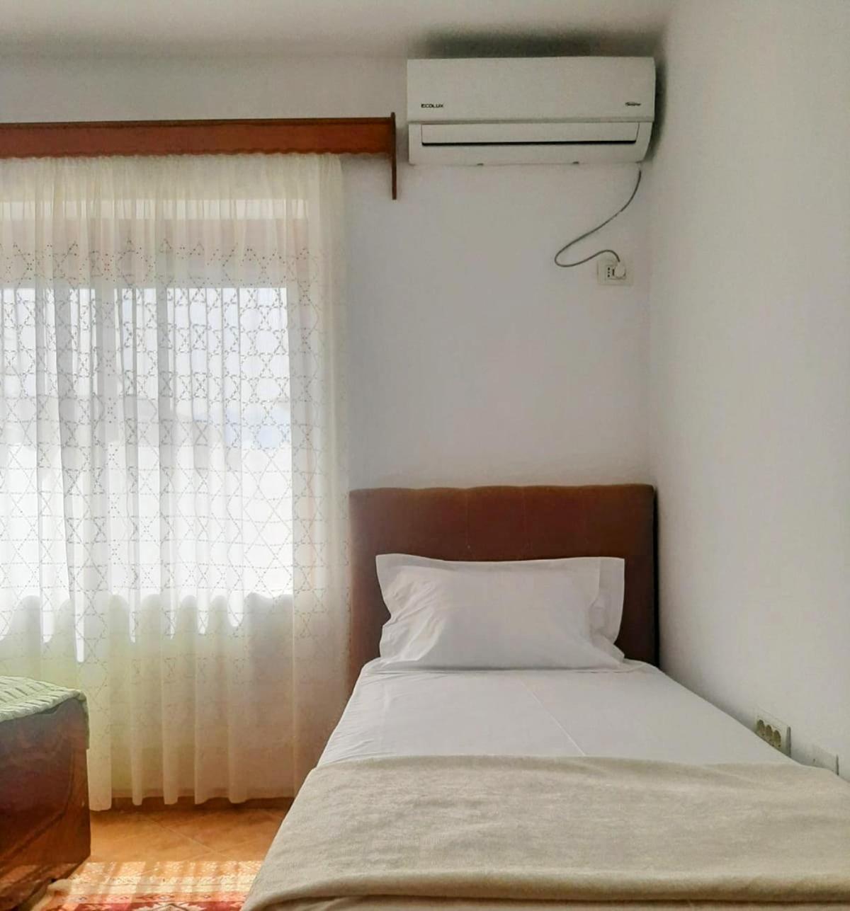 Vangert Apartment Berat Buitenkant foto